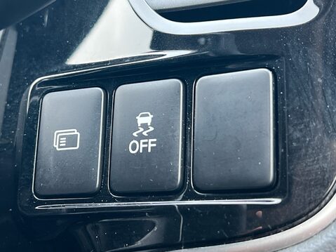 Mitsubishi Outlander EXCEED 31