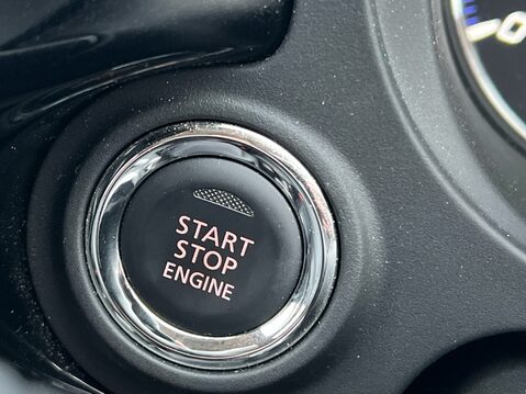 Mitsubishi Outlander EXCEED 30