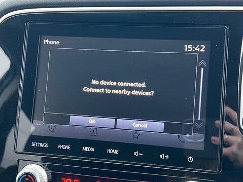 Mitsubishi Outlander EXCEED 20