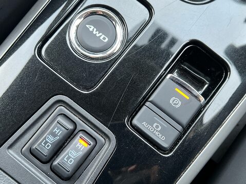 Mitsubishi Outlander EXCEED 27