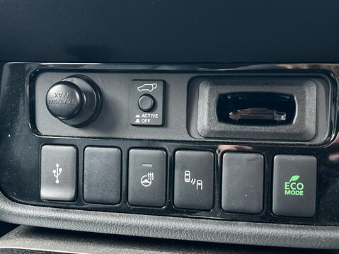 Mitsubishi Outlander EXCEED 25