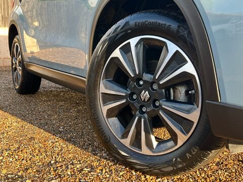 Suzuki Vitara SZ5 ALLGRIP MHEV 13