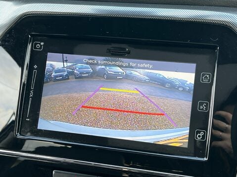 Suzuki Vitara SZ5 ALLGRIP MHEV 23