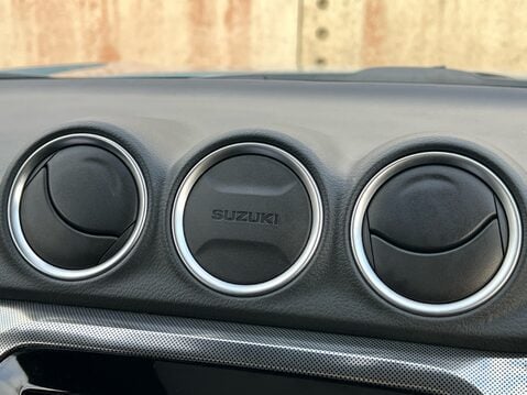 Suzuki Vitara SZ5 ALLGRIP MHEV 31