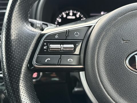 Kia Sportage GT-LINE ISG 32
