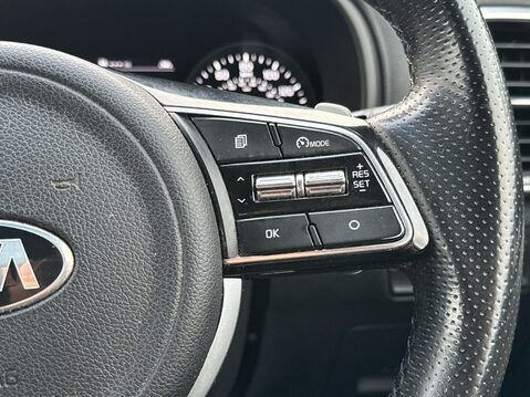 Kia Sportage GT-LINE ISG 33