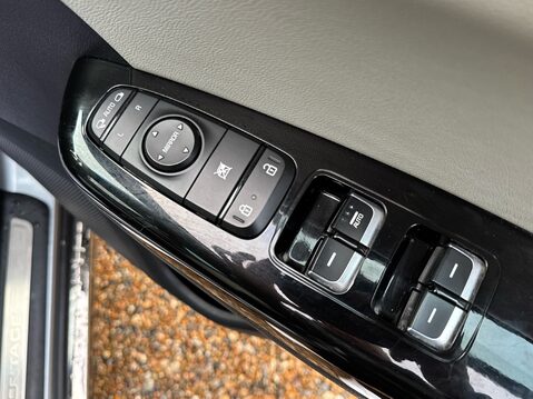 Kia Sportage GT-LINE ISG 21