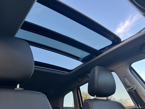 Suzuki Vitara SZ5 ALLGRIP MHEV 39