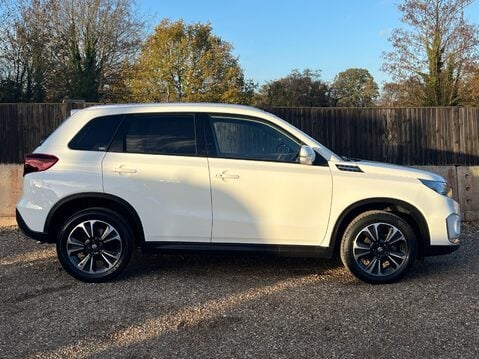 Suzuki Vitara SZ5 ALLGRIP MHEV 5
