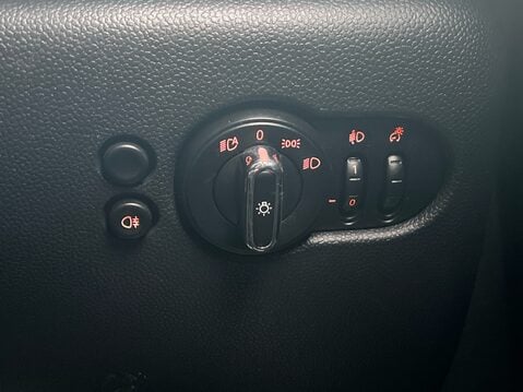 Mini Hatch COOPER S LEVEL 1 23