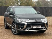 Mitsubishi Outlander EXCEED 1