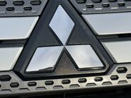 Mitsubishi Outlander EXCEED 40