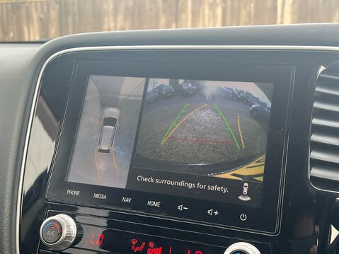 Mitsubishi Outlander EXCEED 29