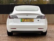 Tesla Model 3 STANDARD RANGE PLUS 8