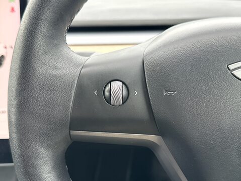 Tesla Model 3 STANDARD RANGE PLUS 36