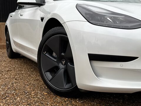 Tesla Model 3 STANDARD RANGE PLUS 14
