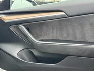 Tesla Model 3 STANDARD RANGE PLUS 29