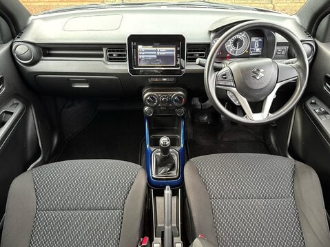 Suzuki Ignis SZ-T DUALJET MHEV 10