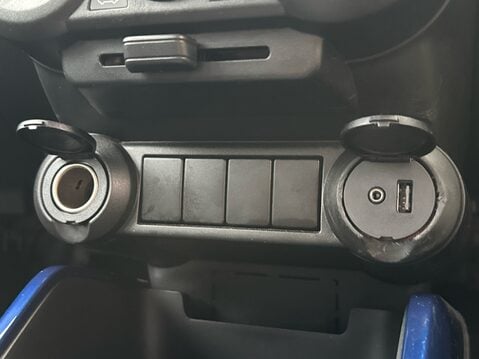 Suzuki Ignis SZ-T DUALJET MHEV 39