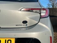 Toyota Corolla ICON TECH 24