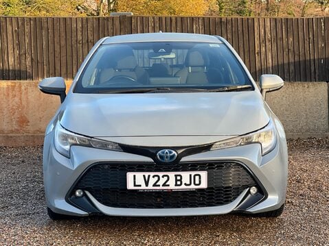 Toyota Corolla ICON TECH 7