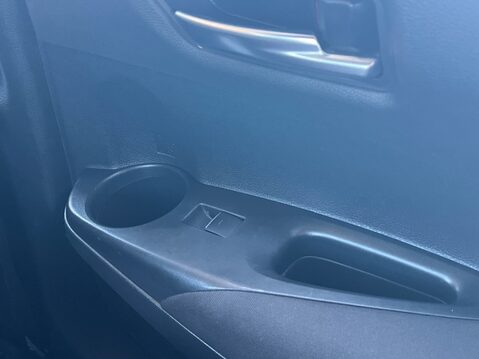 Toyota Corolla ICON TECH 35