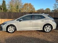 Toyota Corolla ICON TECH 6