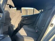 Toyota Corolla ICON TECH 9