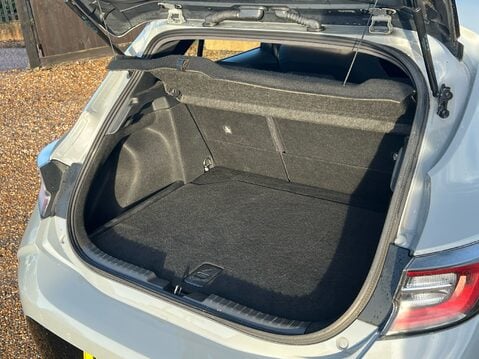 Toyota Corolla ICON TECH 36