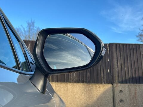 Toyota Corolla ICON TECH 38