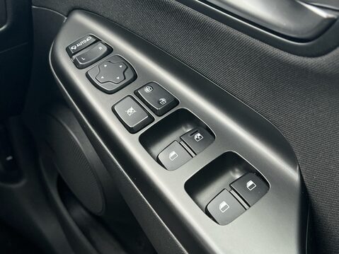 Hyundai KONA GDI PREMIUM 26