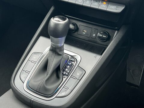 Hyundai KONA GDI PREMIUM 18