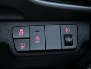 Kia Stonic SHADOW 27