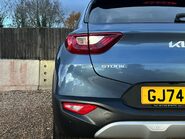 Kia Stonic SHADOW 29