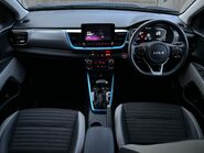 Kia Stonic SHADOW 10