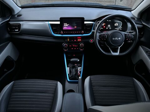 Kia Stonic SHADOW 10