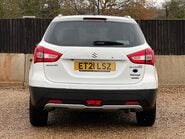 Suzuki SX4 S-Cross SZ-T BOOSTERJET MHEV 8
