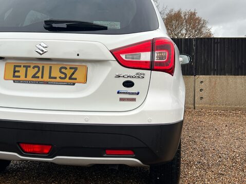 Suzuki SX4 S-Cross SZ-T BOOSTERJET MHEV 27