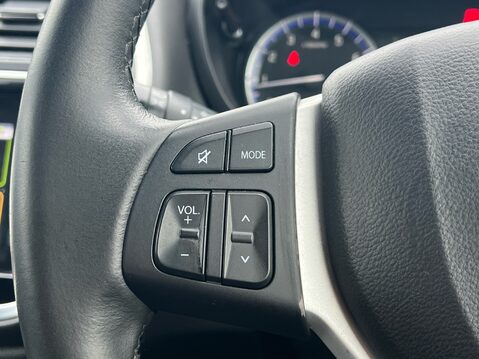 Suzuki SX4 S-Cross SZ-T BOOSTERJET MHEV 15