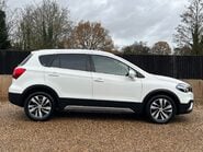 Suzuki SX4 S-Cross SZ-T BOOSTERJET MHEV 5
