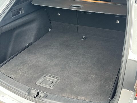 Suzuki Swace SZ-T 32