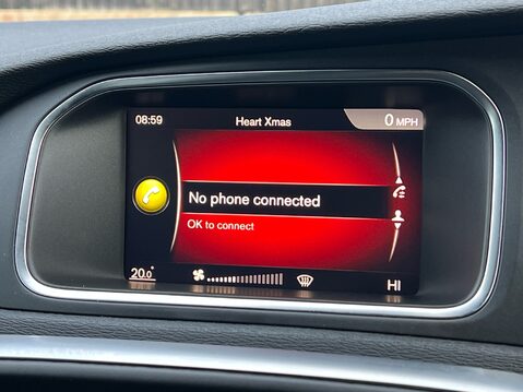 Volvo V40 T3 R-DESIGN EDITION 22