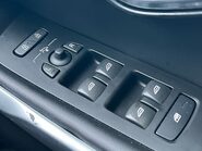 Volvo V40 T3 R-DESIGN EDITION 31