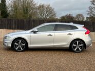 Volvo V40 T3 R-DESIGN EDITION 6