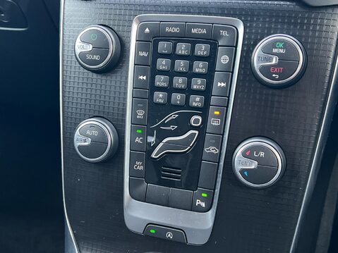 Volvo V40 T3 R-DESIGN EDITION 24