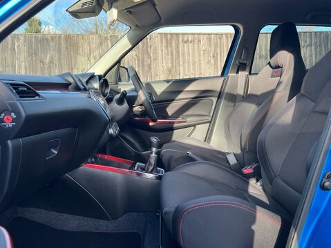 Suzuki Swift SPORT BOOSTERJET MHEV 3