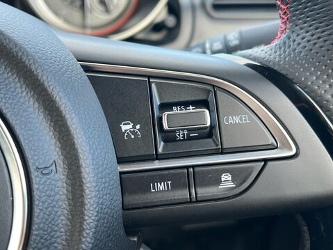 Suzuki Swift SPORT BOOSTERJET MHEV 17