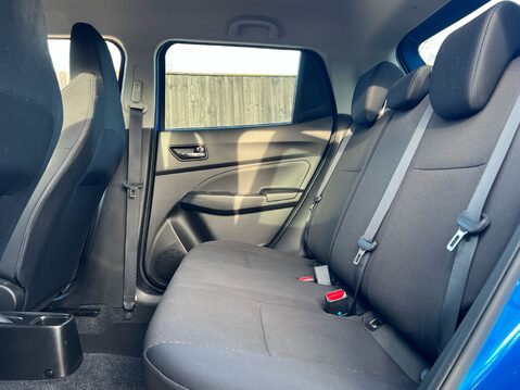 Suzuki Swift SPORT BOOSTERJET MHEV 9