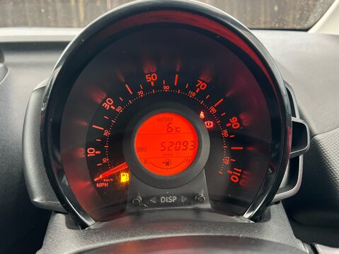 Toyota Aygo VVT-I X 11