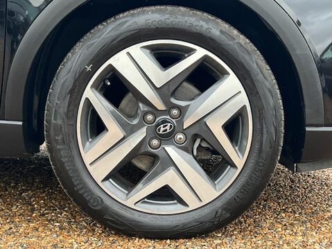 Hyundai BAYON T-GDI PREMIUM DCT MHEV 4